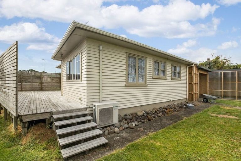 Photo of property in 15 Clive Road, Katikati, 3129