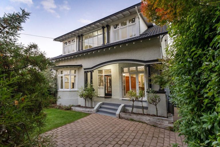 Photo of property in 364 Highgate, Roslyn, Dunedin, 9010