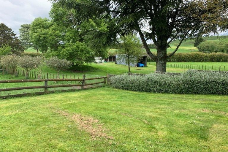 Photo of property in 82 Newell Road, Tokoroa, 3491