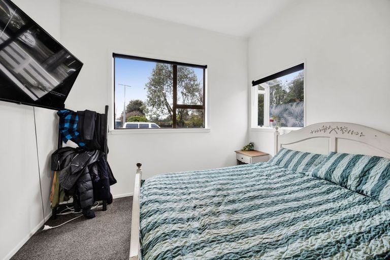 Photo of property in 21 Falstaff Street, Stratford, 4332