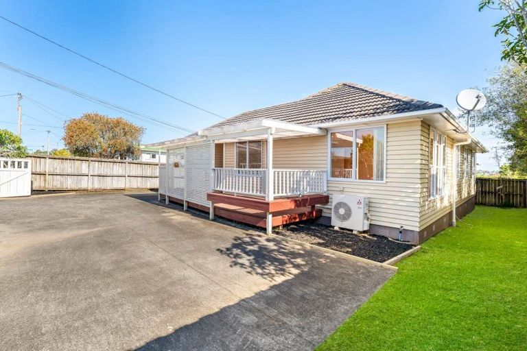 Photo of property in 168a Carlisle Road, Northcross, Auckland, 0632
