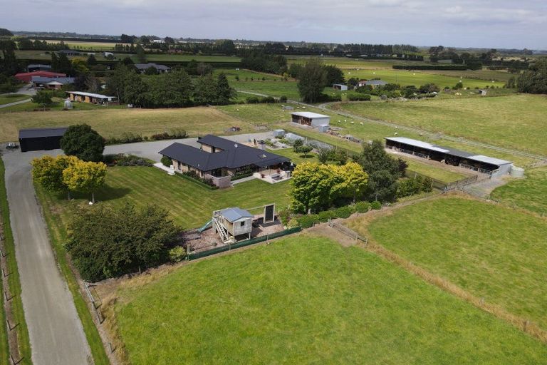 Photo of property in 65 Racecourse Road, Winton, 9782