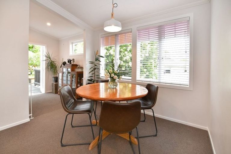 Photo of property in 20 Karaka Street, Helensville, 0800