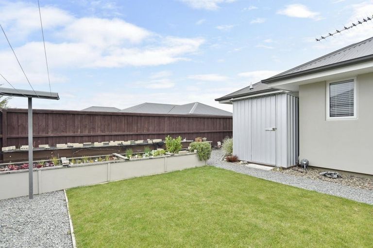Photo of property in 32 Koura Drive, Rangiora, 7400
