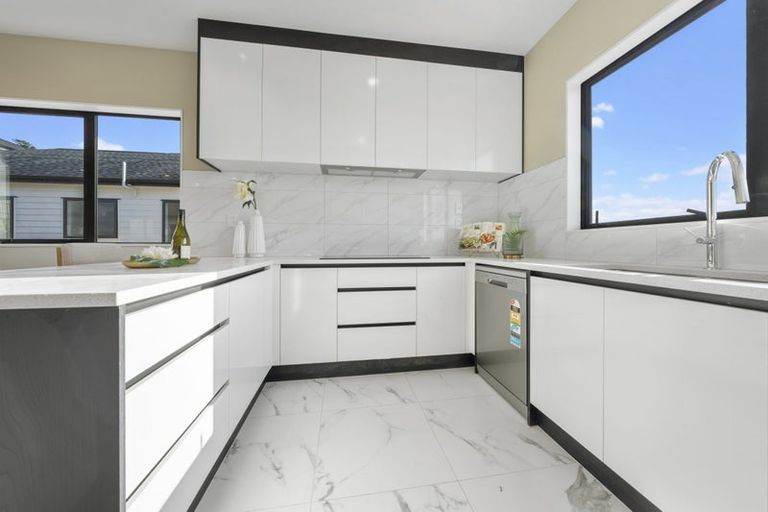 Photo of property in 18 Rural View Terrace, Pukekohe, 2120