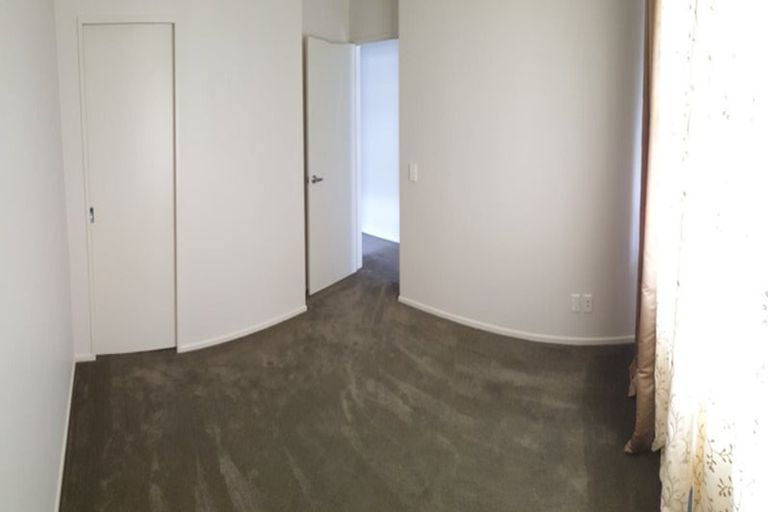 Photo of property in 22 Moonsail Drive, Whitby, Porirua, 5024