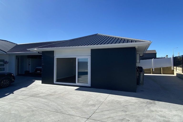 Photo of property in 295 Kitchener Road, Pukekohe, 2120