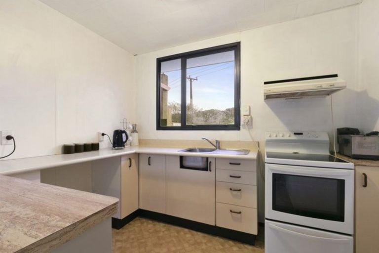 Photo of property in 29 Grimsby Grove, Wainuiomata, Lower Hutt, 5014