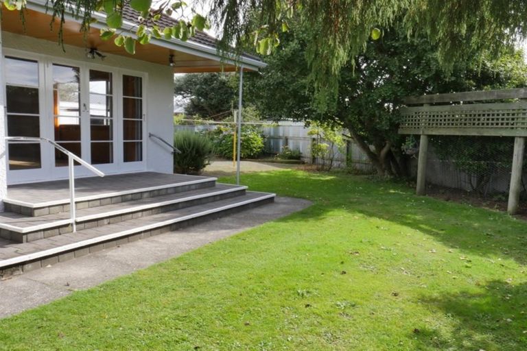 Photo of property in 51 Union Street, Hawera, 4610