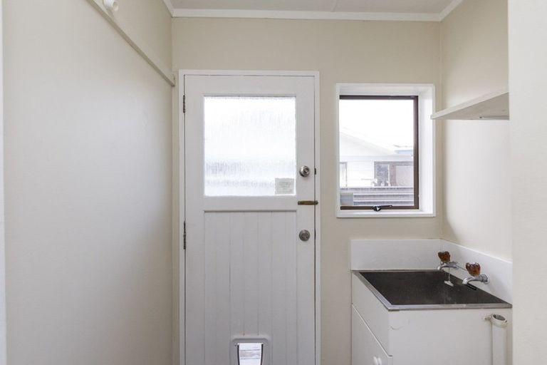 Photo of property in 7 Peter Hall Drive, Kelvin Grove, Palmerston North, 4414