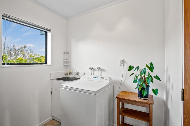 Photo of property in 2/38 Waimea Street, Westown, New Plymouth, 4310