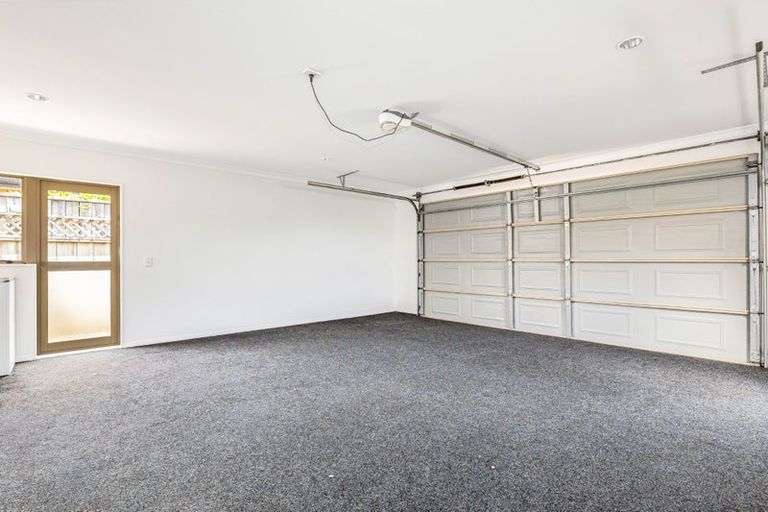 Photo of property in 2 Terry Lane, Paraparaumu Beach, Paraparaumu, 5032