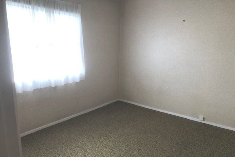 Photo of property in 67 Titirangi Road, New Lynn, Auckland, 0600