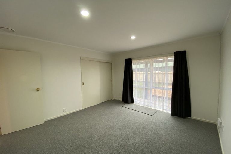 Photo of property in 39 Spackman Crescent, Paraparaumu, 5032