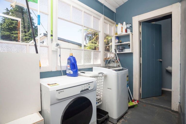 Photo of property in 262 High Street, Dannevirke, 4930