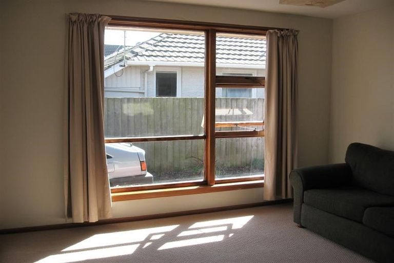 Photo of property in 120 Estuary Road, South New Brighton, Christchurch, 8062