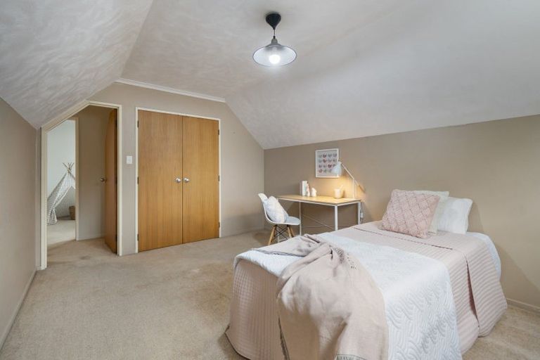 Photo of property in 144 Victoria Avenue, Hokowhitu, Palmerston North, 4410
