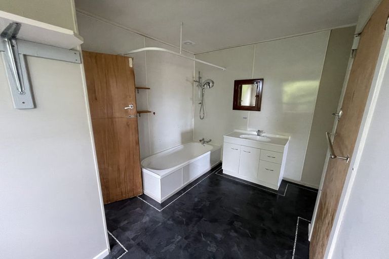 Photo of property in 186 Grant Road, Otatara, Invercargill, 9879
