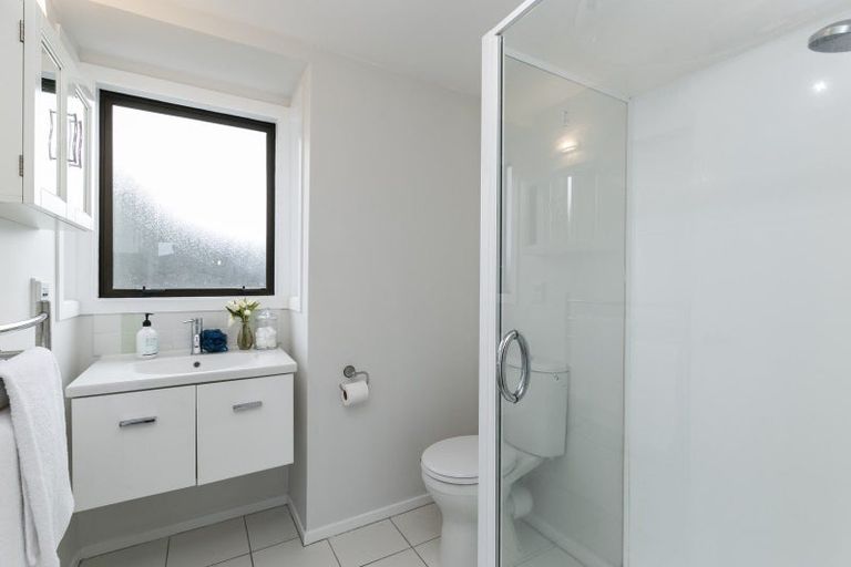 Photo of property in 45a Satara Crescent, Khandallah, Wellington, 6035