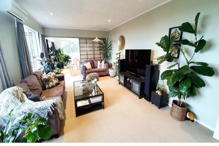 Photo of property in 178 Orangi Kaupapa Road, Northland, Wellington, 6012