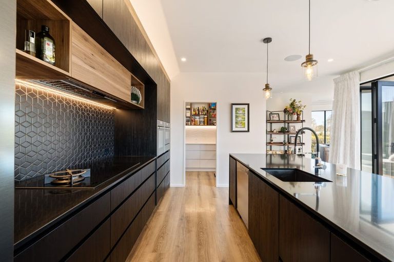 Photo of property in 6 Seville Lane, Casebrook, Christchurch, 8051