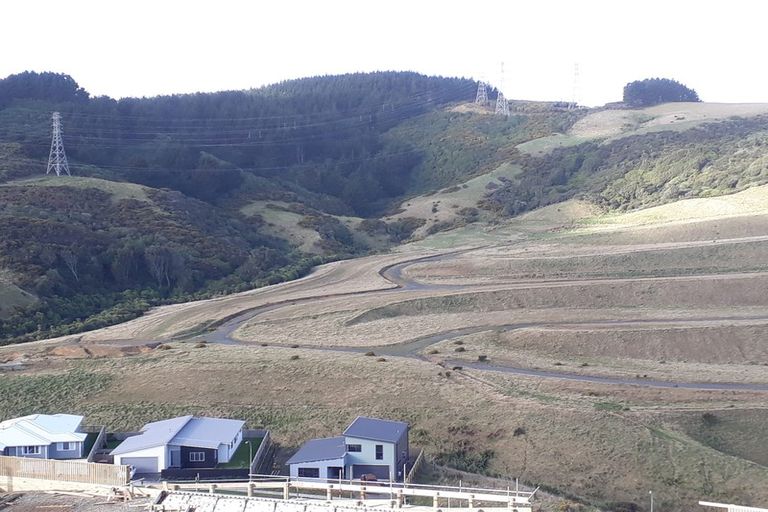 Photo of property in 146 Amesbury Drive, Churton Park, Wellington, 6037