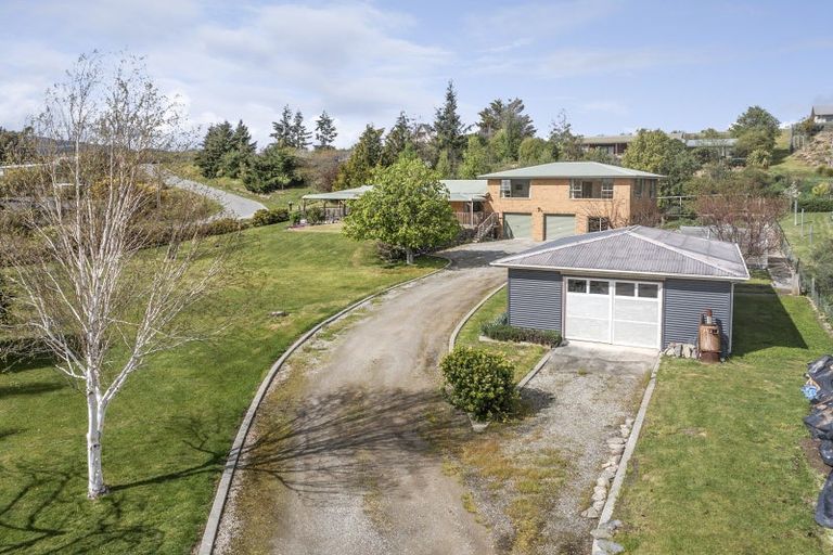 Photo of property in 39 Domain Road, Bannockburn, Cromwell, 9384