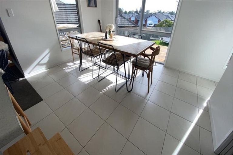 Photo of property in 9 Ripple Grove, Waiuku, 2123