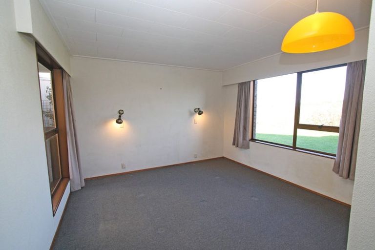 Photo of property in 46 Airport Drive, New Plymouth Airport, New Plymouth, 4373