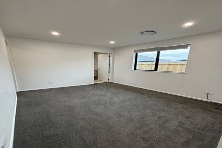 Photo of property in 16 Sequel Road, Halswell, Christchurch, 8025