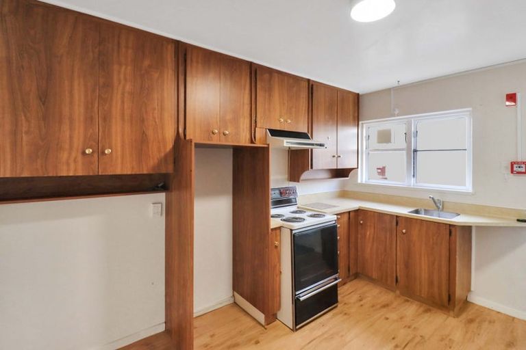 Photo of property in 2 Argyle Grove, Trentham, Upper Hutt, 5018