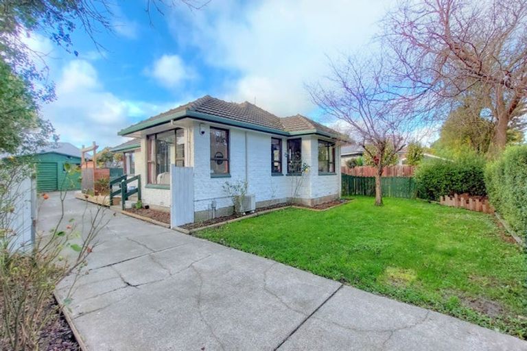Photo of property in 6 Salmond Street, Hoon Hay, Christchurch, 8025