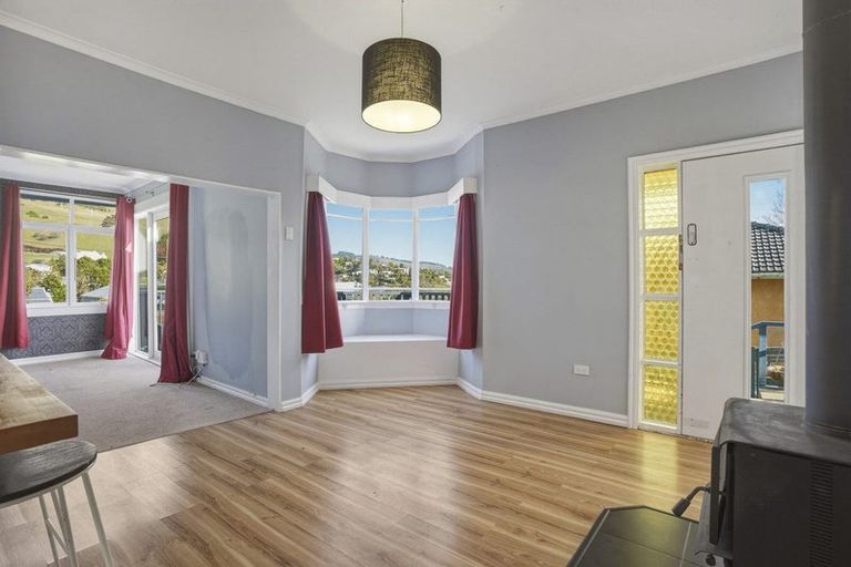 Photo of property in 7 Dickson Street, Macandrew Bay, Dunedin, 9014