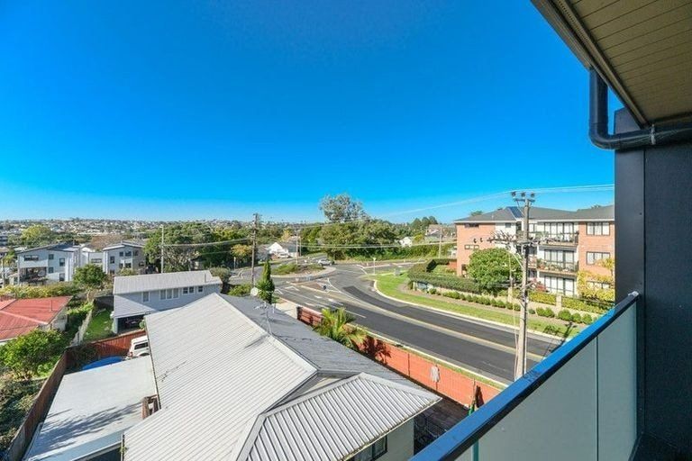 Photo of property in 303/48 Clay Works Lane, New Lynn, 0600