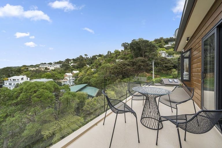 Photo of property in 25 Moffitt Street, Vogeltown, Wellington, 6021