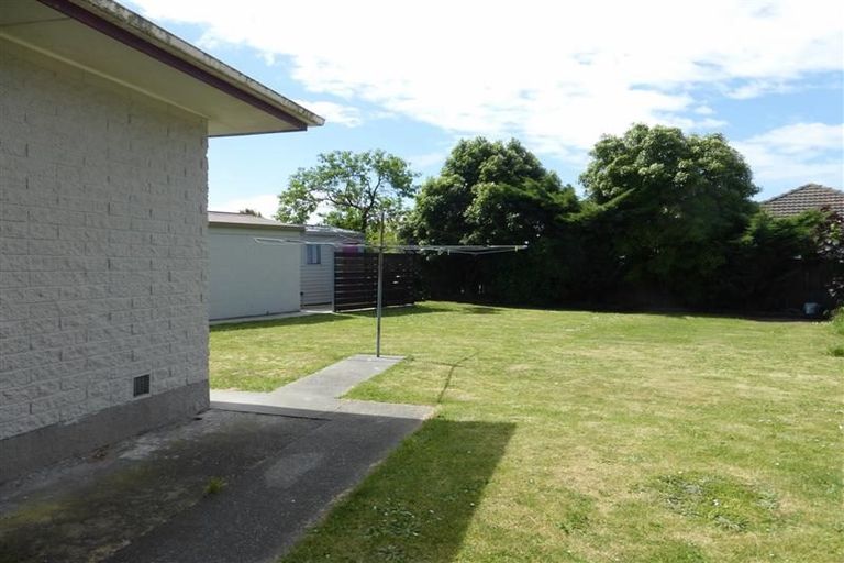 Photo of property in 63 Oakhampton Street, Hornby, Christchurch, 8042