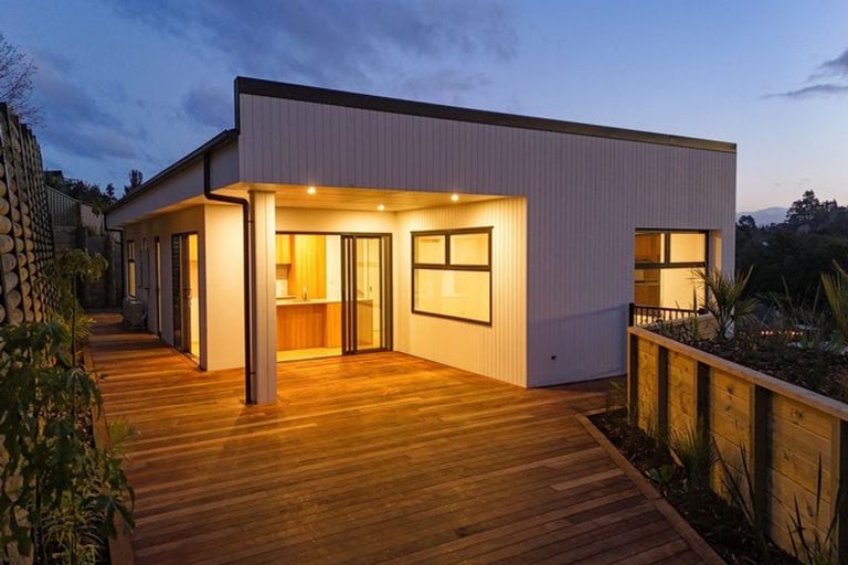 Photo of property in 228a Heta Road, Merrilands, New Plymouth, 4312