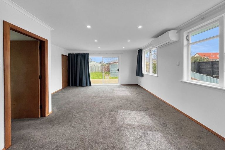 Photo of property in 21 Ashford Avenue, Hokowhitu, Palmerston North, 4410