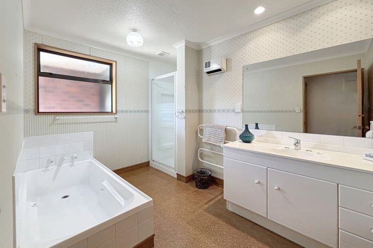 Photo of property in 66 Whiterocks Road, Deborah, Oamaru, 9492