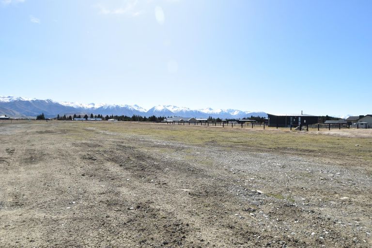 Photo of property in 22 Peak Drive, Twizel, 7901
