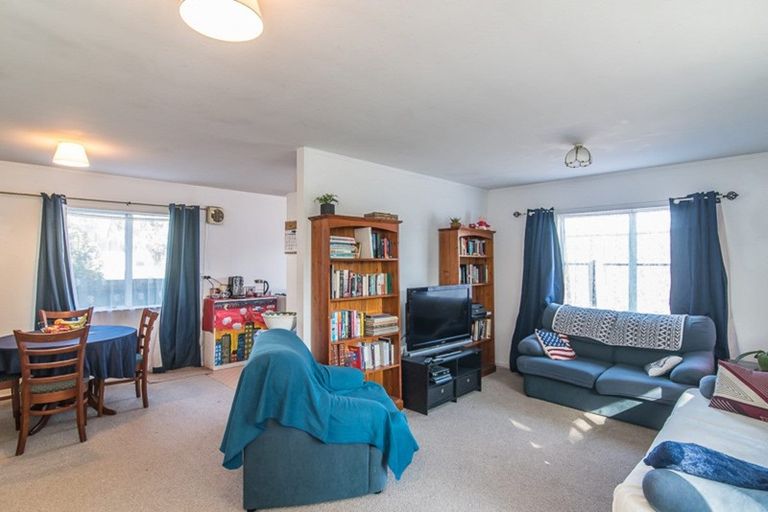 Photo of property in 22a Kapiti Road, Paraparaumu, 5032