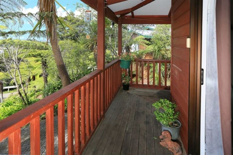 Photo of property in 23 Darcy Place, Massey, Auckland, 0614