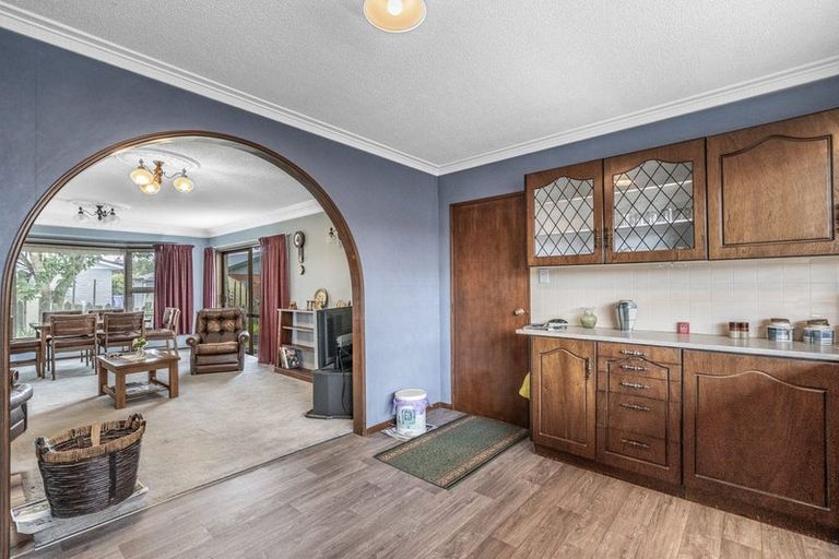 Photo of property in 2 Calder Place, Winton, 9720