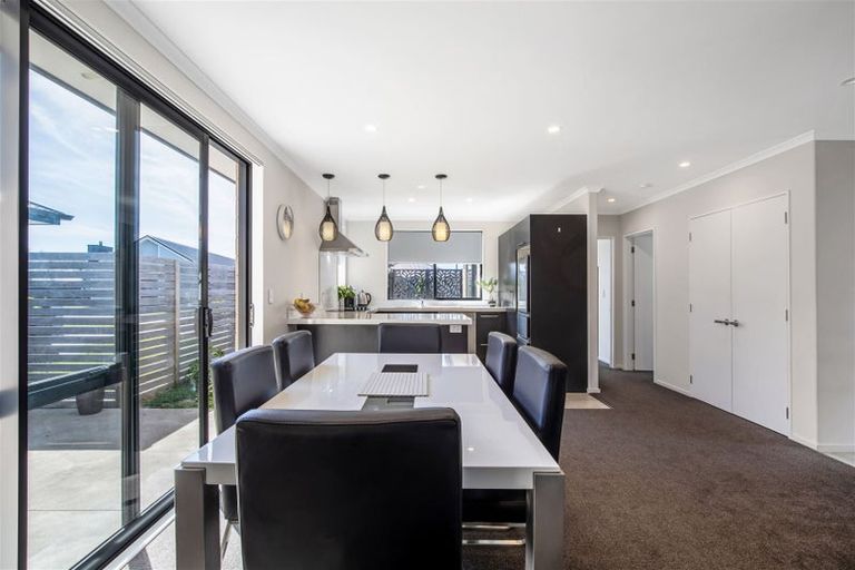 Photo of property in 106 Haymakers Crescent, Rolleston, 7614