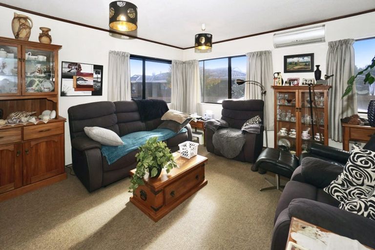 Photo of property in 100b Boucher Avenue, Te Puke, 3119