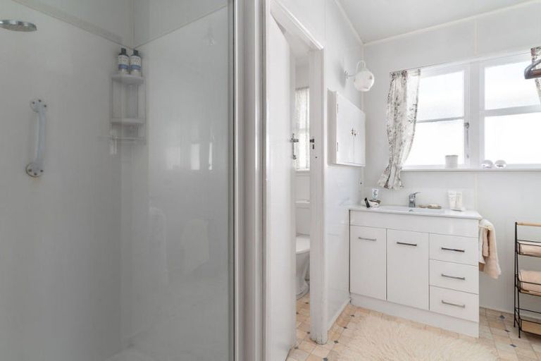 Photo of property in 134 Pembroke Street, Carterton, 5713