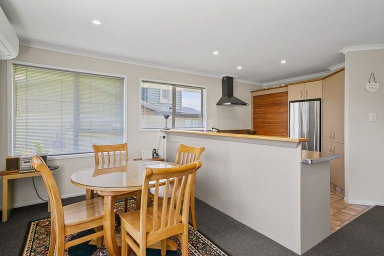 Photo of property in 1/10 Birdwood Avenue, Moturoa, New Plymouth, 4310