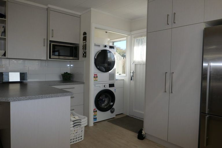 Photo of property in 47a Olive Terrace, Paraparaumu Beach, Paraparaumu, 5032