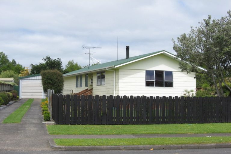 Photo of property in 57a The Glade South, Pukekohe, 2120