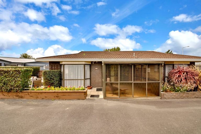 Photo of property in 2/30 Strickland Street, Sydenham, Christchurch, 8023